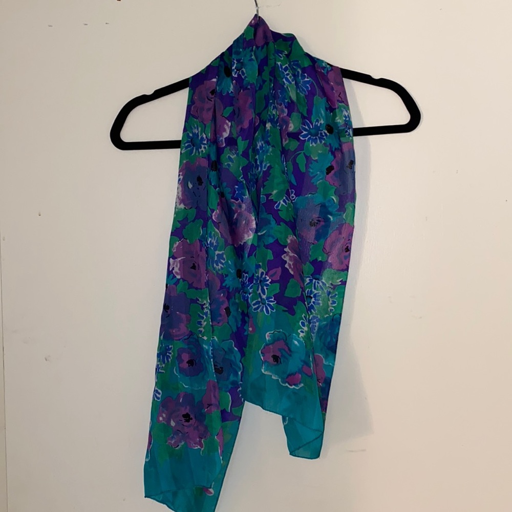 Women’s Floral Scarf